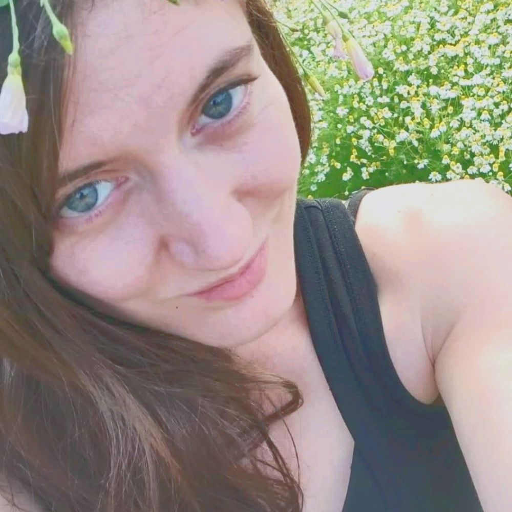 Meet your Posher, Nikki